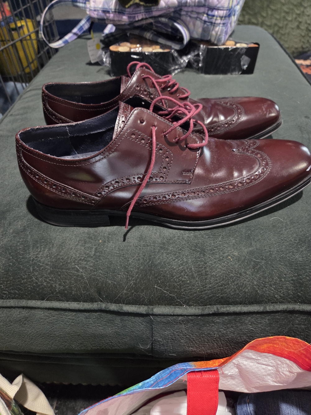 Cole Haan Men’s Burgundy Wingtip Oxford Shoes - Picture 3 of 5